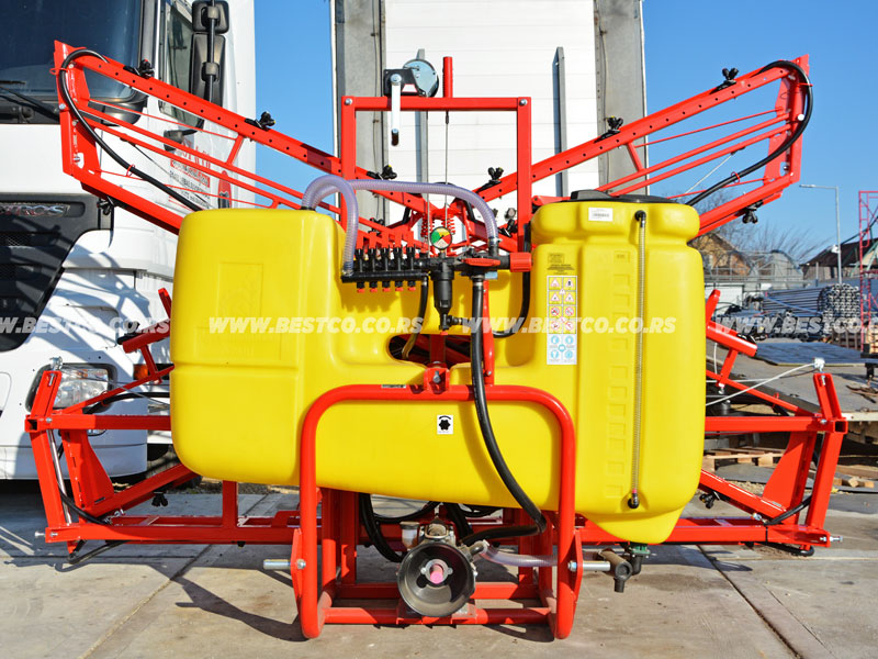 Agromehanika Kranj Prskalica AGS 600 E / BM105/20 / 12M MY / Ručni regulator