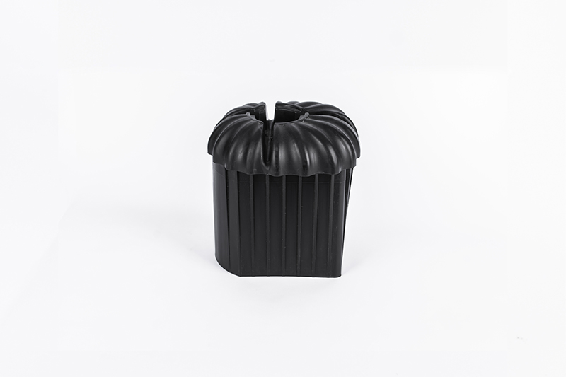 Arno Mush 10 × 13 – kapa za betonske stubove