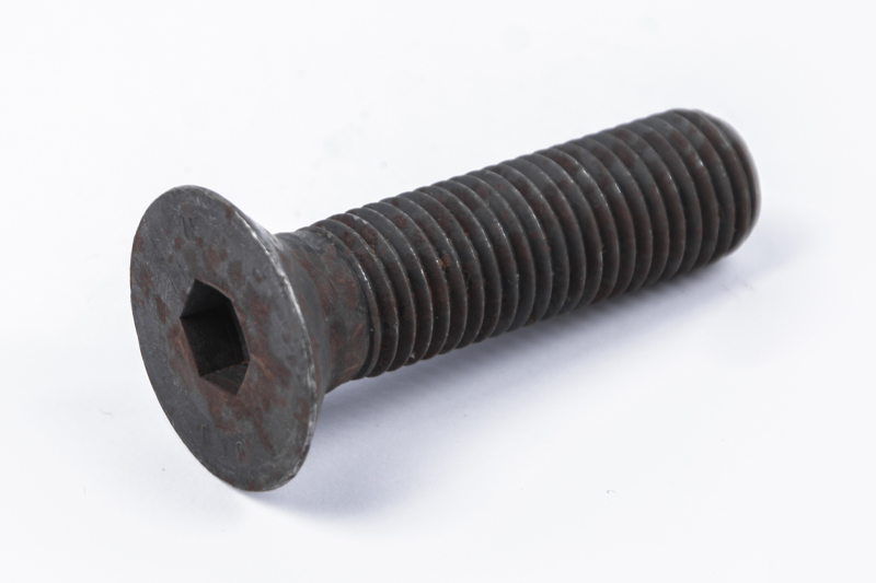 Celikel imbus šraf M16