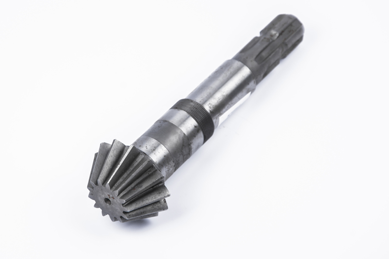 Celikel nazubljena osovina reduktora