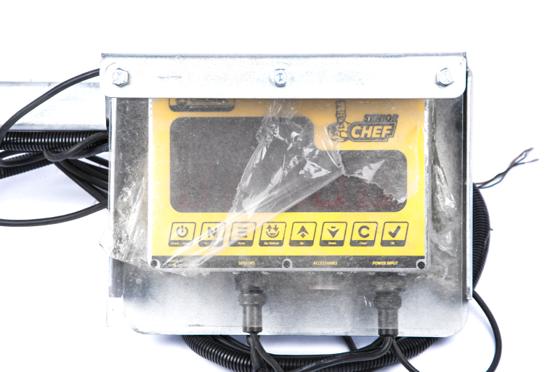 Celikel vaga za miks prikolicu