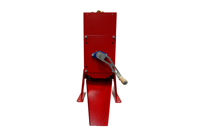 Feucht Obsttechnik ručna krckalica lešnika i oraha – do 30 kg/h