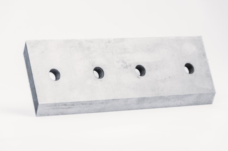 Nož BX62 za traktorsku drobilicu granja