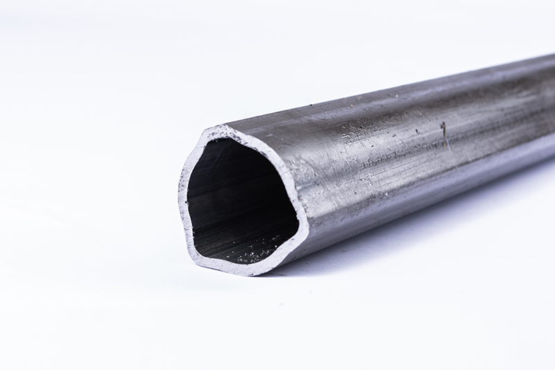 Trouglasta Cev Kardana 43.5x3.4 mm 100 cm