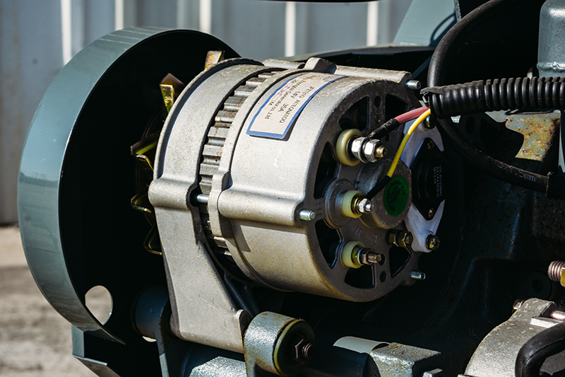 Benei F2L912 – dizel motor, 2 cilindra