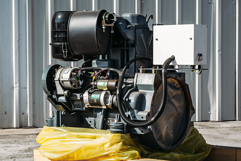 Benei F2L912 – dizel motor, 2 cilindra