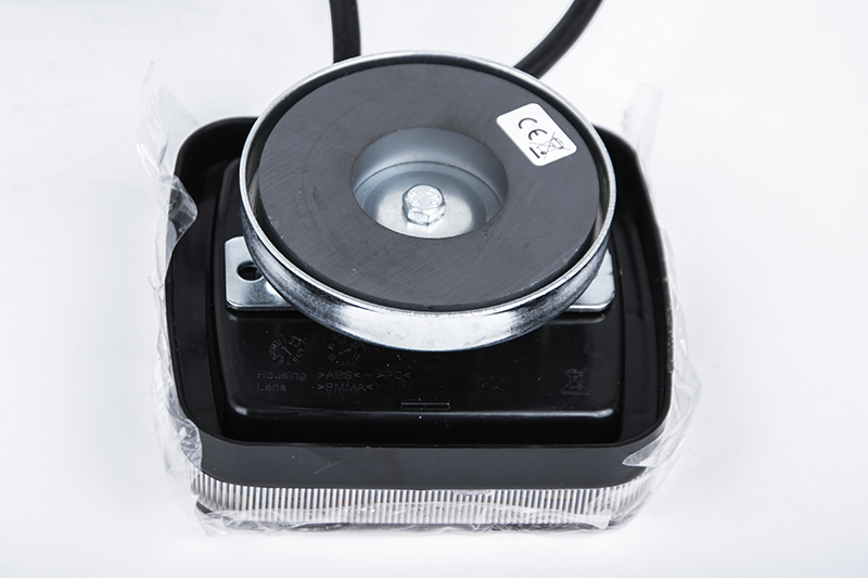 AJ.BA – LED magnetna signalizacija za prikolicu 7 m