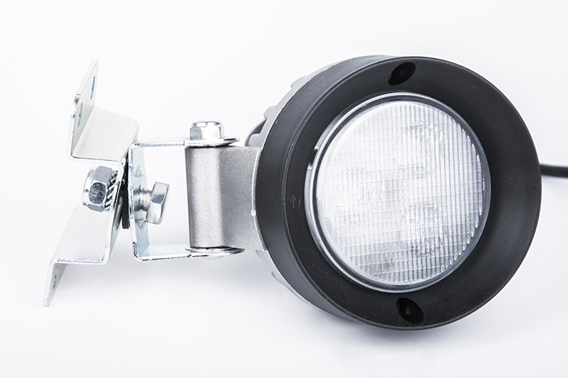 AJ.BA Compact 1000 – LED radno svetlo (prizmatično sočivo)