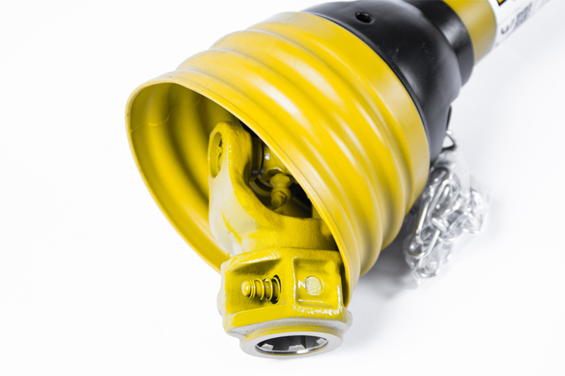 UPG standardni kardan T2 – 660 mm (23,8 × 61,3 mm)