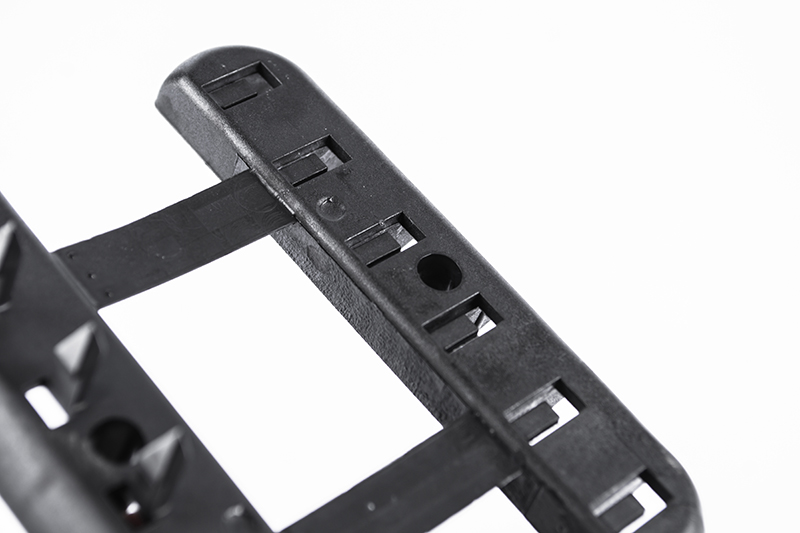 Arno Rolle 2 100 × 21 – spojnica za kačenje mreže