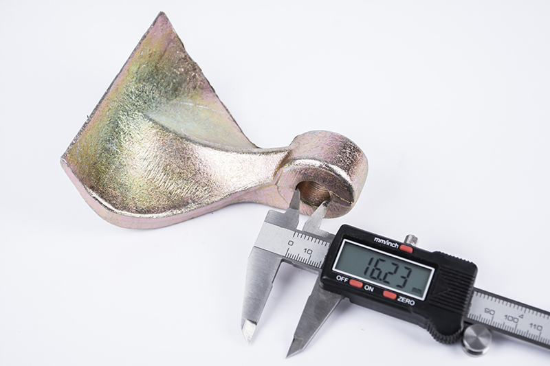 Čekić za Mulčere 0.730kg - 105mm x 22mm x 105mm