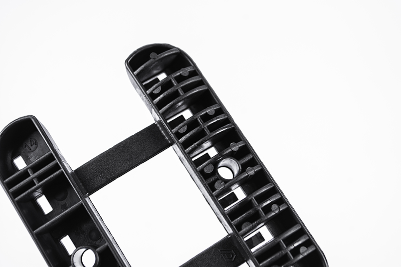 Arno Rolle 2 100 × 21 – spojnica za kačenje mreže