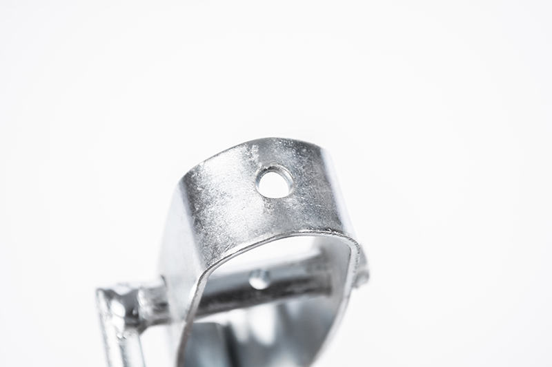 Pocinkovani zatezač sa kukom 17 × 5,5 cm