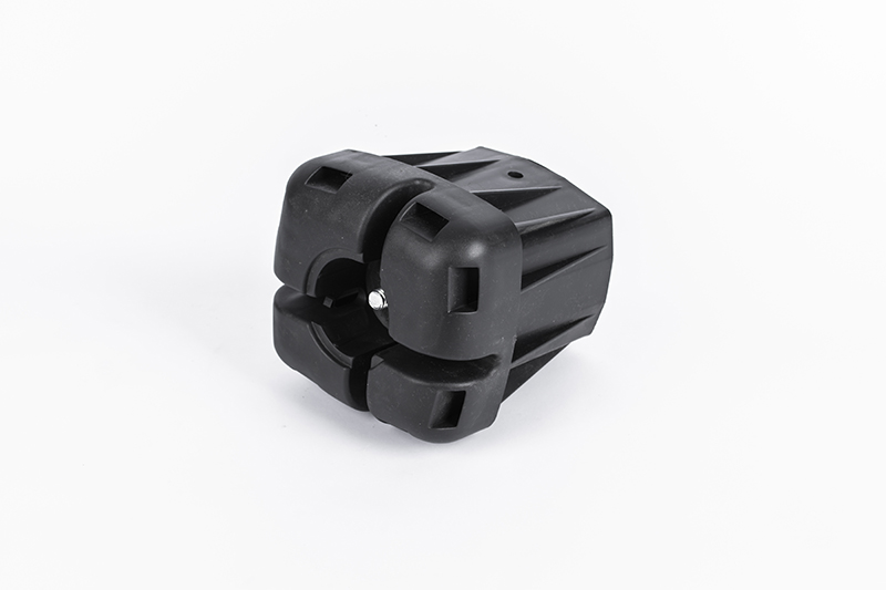 Arno Monviso 7 × 7 – kapa za betonske stubove