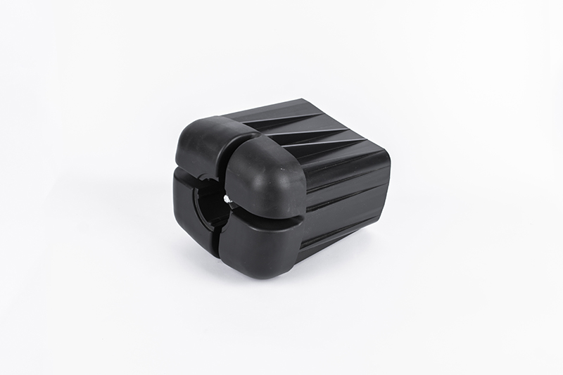 Arno Monviso 10 × 12 – kapa za betonske stubove