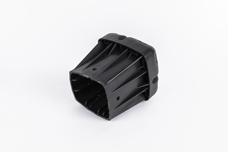 Arno Monviso 7 × 7 – kapa za betonske stubove