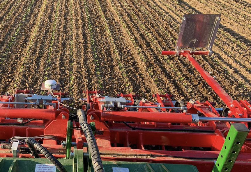 AvMap Farmnavigator G7 Dataseed RTK – automatsko uklanjanje korova ±2 cm